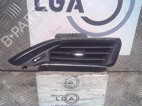 Used Air vent PEUGEOT 208 I (CA_, CC_) 1.2 THP 110 (110 hp) 14555358