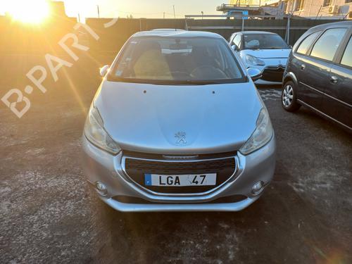 Engine control unit (ECU) PEUGEOT 208 I (CA_, CC_) 1.6 HDi | BP28416448M57 