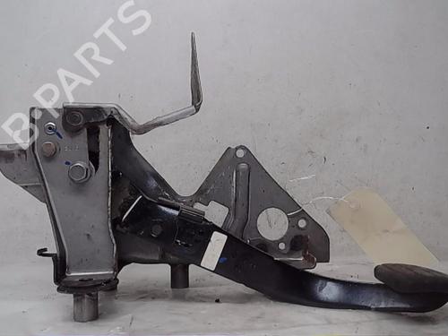 Used Break pedal RENAULT CLIO IV (BH_) 0.9 TCe 90 (BHNF, BHMA, BHMH, BHJK, BHJR) (90 hp) 14569160