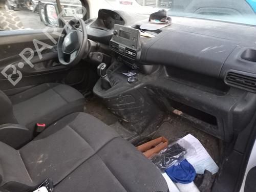 Multifunctionele display PEUGEOT PARTNER Box Body/MPV (K9) 1.5 BlueHDi 100 | BP29263558C48 