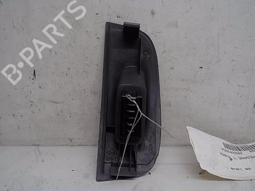 Used Left front window switch RENAULT MEGANE I (BA0/1_) [1995-2004]  13839282