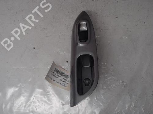 Right rear window switch NISSAN JUKE (F15) 1.5 dCi | BP16060099I28 