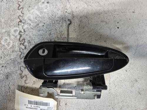 Used Front left exterior door handle FIAT PUNTO (199_) 1.2 (199AXZ1A, 199BXZ1A) (69 hp) 25250629