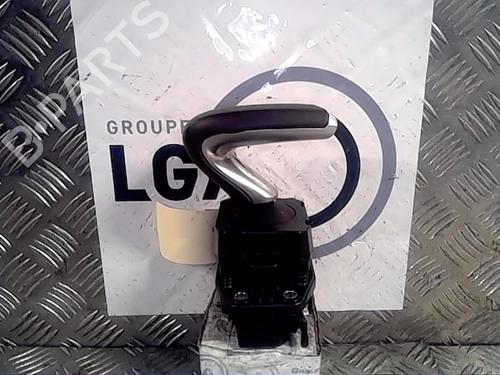 Used Gear lever RENAULT ESPACE V (JR_) 2.0 Blue dCi 160 (JRAM) (160 hp) 13856279