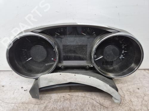 Used Instrument cluster Instrument cluster PEUGEOT 5008 (0U_, 0E_) 2.0 HDi (163 hp) 32690706 32690706