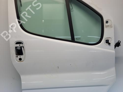 Used Right front door RENAULT TRAFIC II Van (FL) 2.0 dCi 90 (FL0H, FL00, FL01, FL0M, FL0P, FL0S) (90 hp) 31140634