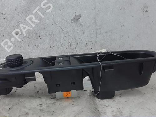 Left front window switch RENAULT TWINGO III (BCM_, BCA_) 1.0 SCe 75 | BP16849384I27 