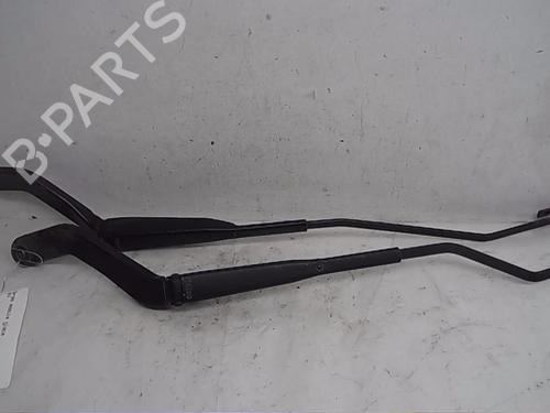 Used Front windshield wiper arm CITROËN SAXO (S0, S1) [1996-2004]  14569519