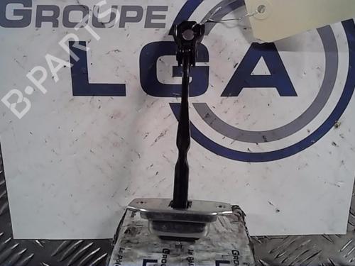 Used Hinge/Door check strap RENAULT KADJAR (HA_, HL_) 1.6 dCi 130 (HLA4) (130 hp) 14551938
