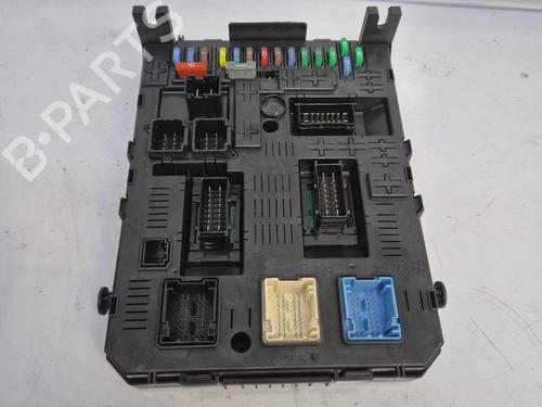 Used Fuse box PEUGEOT 308 I (4A_, 4C_) 1.6 16V (120 hp) 31324469