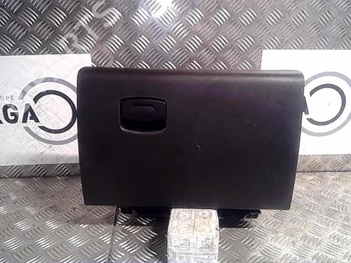 Used Glove box RENAULT KADJAR (HA_, HL_) 1.2 TCe 130 (HLMR) (130 hp) 13856098
