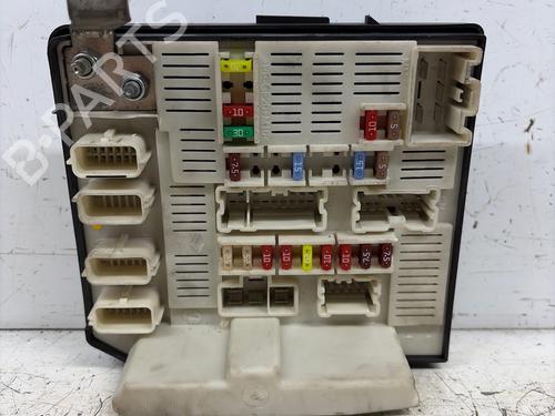 Used Fuse box Fuse box 38255599 38255599
