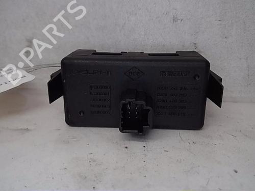 Used Warning switch RENAULT TWINGO II (CN0_) [2007-2025]  13842257