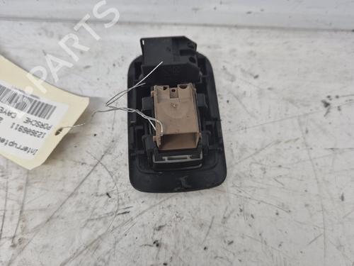 Right front window switch PORSCHE CAYENNE (9PA) S 4.5 | BP34640122I26 - Image 3