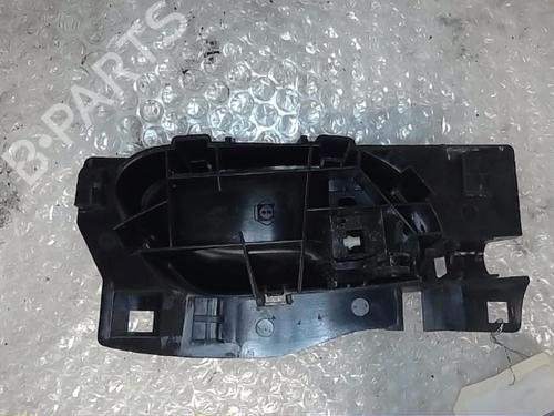 Front left interior door handle FIAT SCUDO Van (270_, 272_) 2.0 D Multijet 96555515XT
