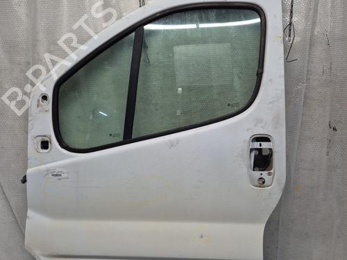 Used Left front door RENAULT TRAFIC II Bus (JL) [2001-2025]  30955445