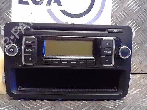 Used Radio VW POLO V (6R1, 6C1) [2009-2022]  13852805