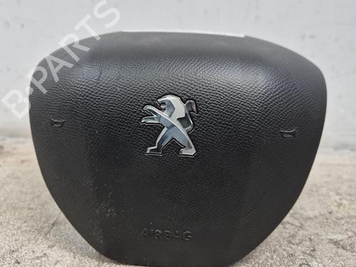 Used Driver airbag PEUGEOT 308 II (LB_, LP_, LW_, LH_, L3_) 1.6 THP 125 (125 hp) 26096811
