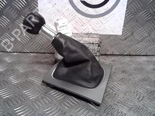 Used Gear lever AUDI A3 Sportback (8PA) 2.0 TDI quattro (170 hp) 13852443