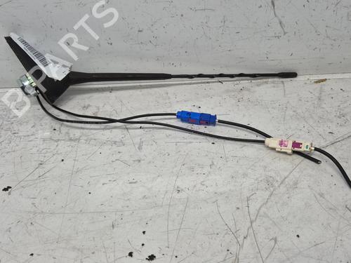 Used Antenna/Base Antenna/Base CITROËN C3 III (SX) 1.2 VTi 82 (82 hp) 36425513 36425513