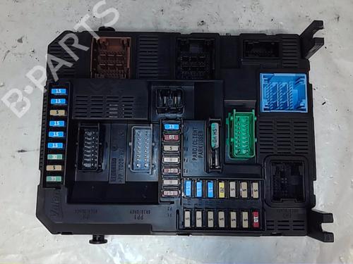 Used Fuse box PEUGEOT 208 I (CA_, CC_) 1.2 VTI 82 (82 hp) 21546579