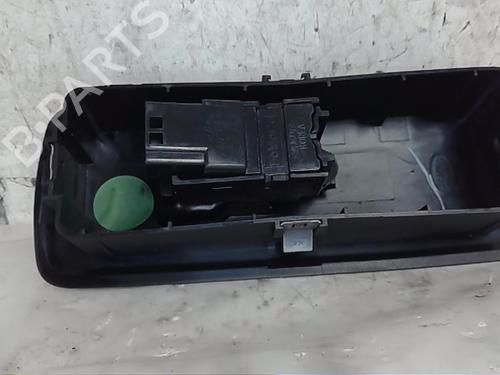 Left rear window switch LAND ROVER RANGE ROVER SPORT I (L320) 3.0 D 4x4 | BP22330551I29 