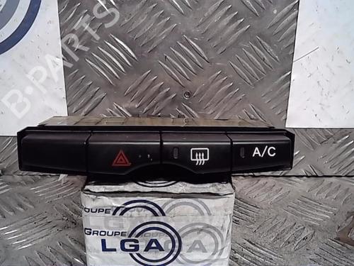 Used Warning switch DAIHATSU MATERIA (M4_) 1.3 (91 hp) 13861573