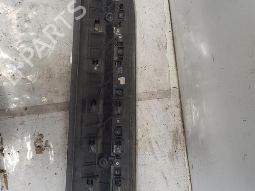 Used Door moulding trim Door moulding trim 37149971 37149971