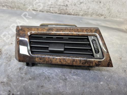 Used Air vent BMW 5 (E60) 530 d (218 hp) 30501557