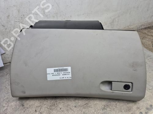 Used Glove box MERCEDES-BENZ C-CLASS (W204) C 200 CDI (204.001) (136 hp) 30630120