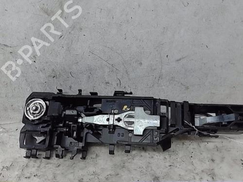 Used Front left exterior door handle RENAULT MEGANE II Estate (KM0/1_) [2003-2012]  16659722