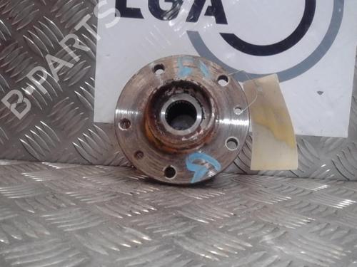 Used Left front steering knuckle RENAULT KADJAR (HA_, HL_) 1.5 BLUE dCi 115 (HLA6) (116 hp) 14550284