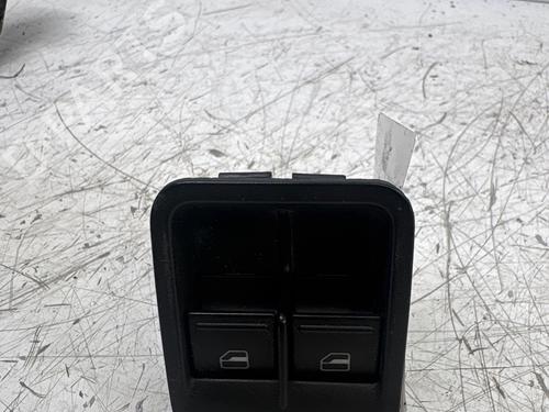 Used Left front window switch Left front window switch 38297652 38297652