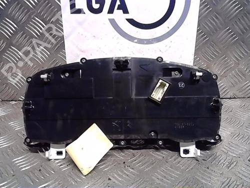 Used Instrument cluster Instrument cluster CITROËN C3 III (SX) 1.2 PureTech 82 (83 hp) 13854964 13854964