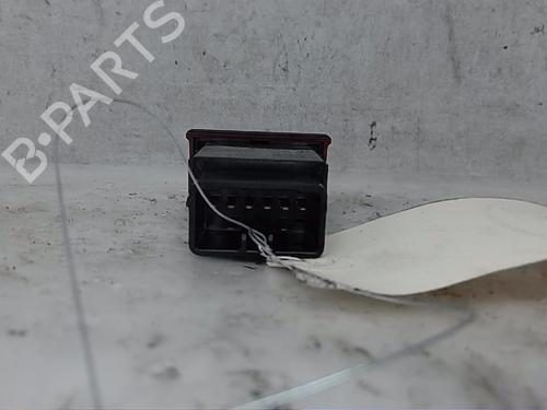 Used Warning switch HYUNDAI SANTA FÉ II (CM) 2.2 CRDi GLS (150 hp) 13826075
