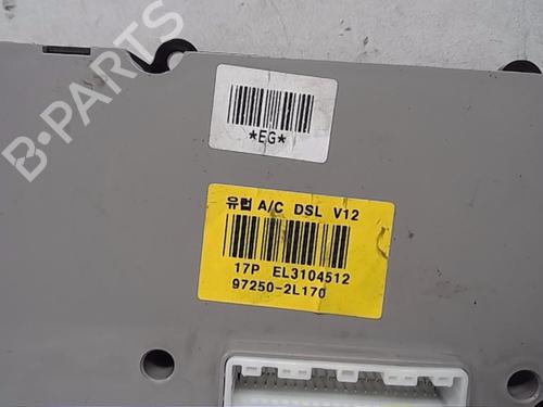 Used Climate control HYUNDAI i30 (FD) 1.6 CRDi (90 hp) 13829372