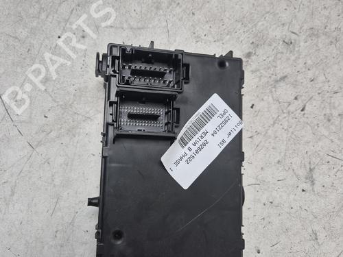 Fuse box OPEL MERIVA B MPV (S10) 1.4 (75) | BP38449149E1 - Image 2