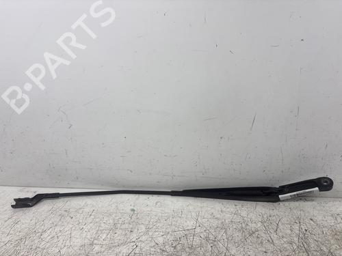 Used Front windshield wiper arm Front windshield wiper arm 38676210 38676210