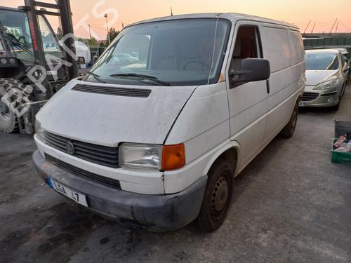 Brugte VW TRANSPORTER T4 Van (70A, 70H, 7DA, 7DH)  1.9 TD  4559914