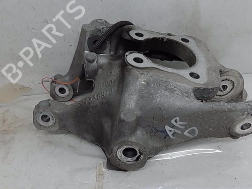 Used Right rear steering knuckle DS DS 7 Crossback (J4_, JR_, JC_) 2.0 BlueHDi 180 (JJEHZR) (177 hp) 14569006