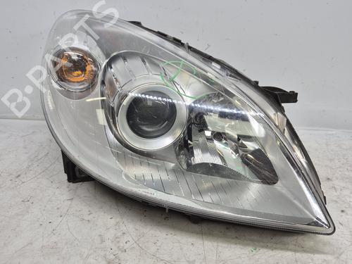 Lyskaster høyre Lyskaster høyre MERCEDES-BENZ B-CLASS Sports Tourer (W245) B 180 CDI (245.207) (109 hp) 34254898 34254898