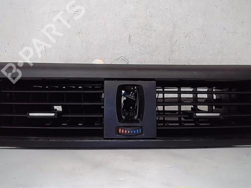 Used Air vent BMW 1 (F21) 116 i (136 hp) 14563471