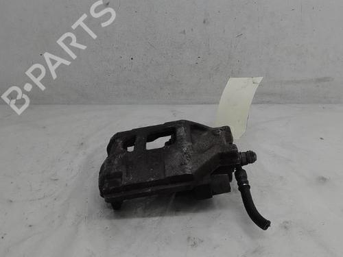 Venstre bremsekaliper foran TOYOTA YARIS (_P13_) 1.3 (NSP130_, NSP130) (99 hp) 16037581