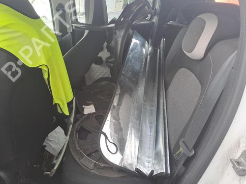 Right front window switch RENAULT TWINGO III (BCM_, BCA_) 0.9 TCe 90 (BCM9, BCM2) | BP26669437I26