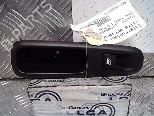 Used Left rear window switch PEUGEOT 3008 I MPV (0U_) [2009-2017]  13860085
