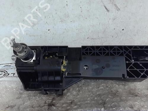 Used Front left exterior door handle LANCIA DELTA III (844_) 1.6 D Multijet (844.AXP1A) (105 hp) 18451989