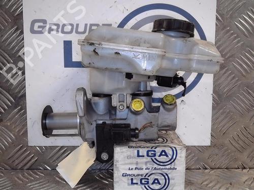 Used Brake master cylinder AUDI A3 Sportback (8VA, 8VF) [2012-2021]  14521265