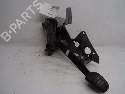 koblingspedal RENAULT CLIO IV (BH_) 1.5 dCi 90 (90 hp) 14563881
