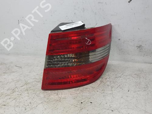 Used Right taillight Right taillight MERCEDES-BENZ B-CLASS Sports Tourer (W245) B 200 CDI (245.208) (140 hp) 36834676 36834676