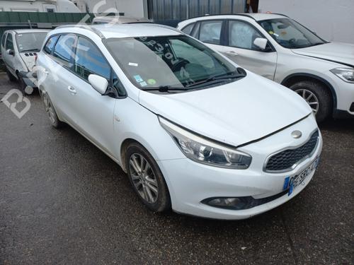 Warning switch KIA CEE'D Sportswagon (JD) 1.6 CRDi 110 | BP39453867I22 - Image 6